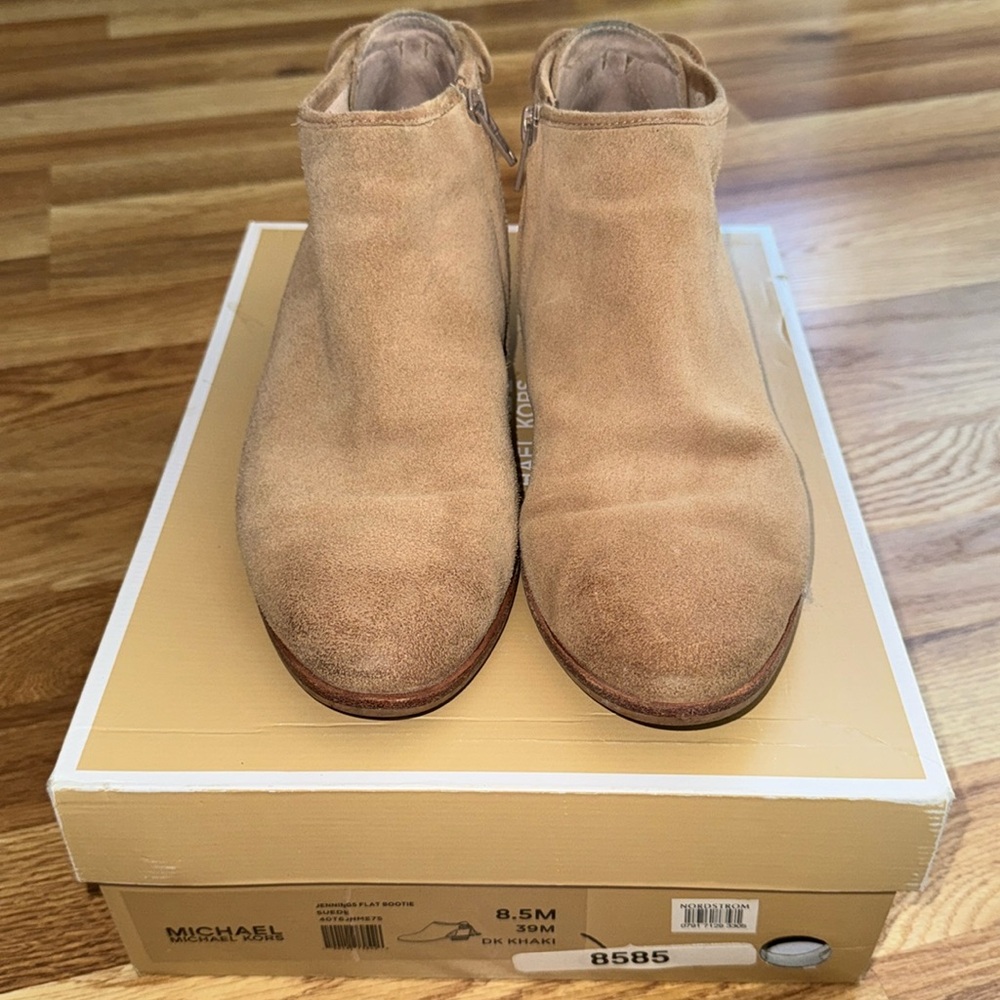 Michael Kors Jennings flat bootie